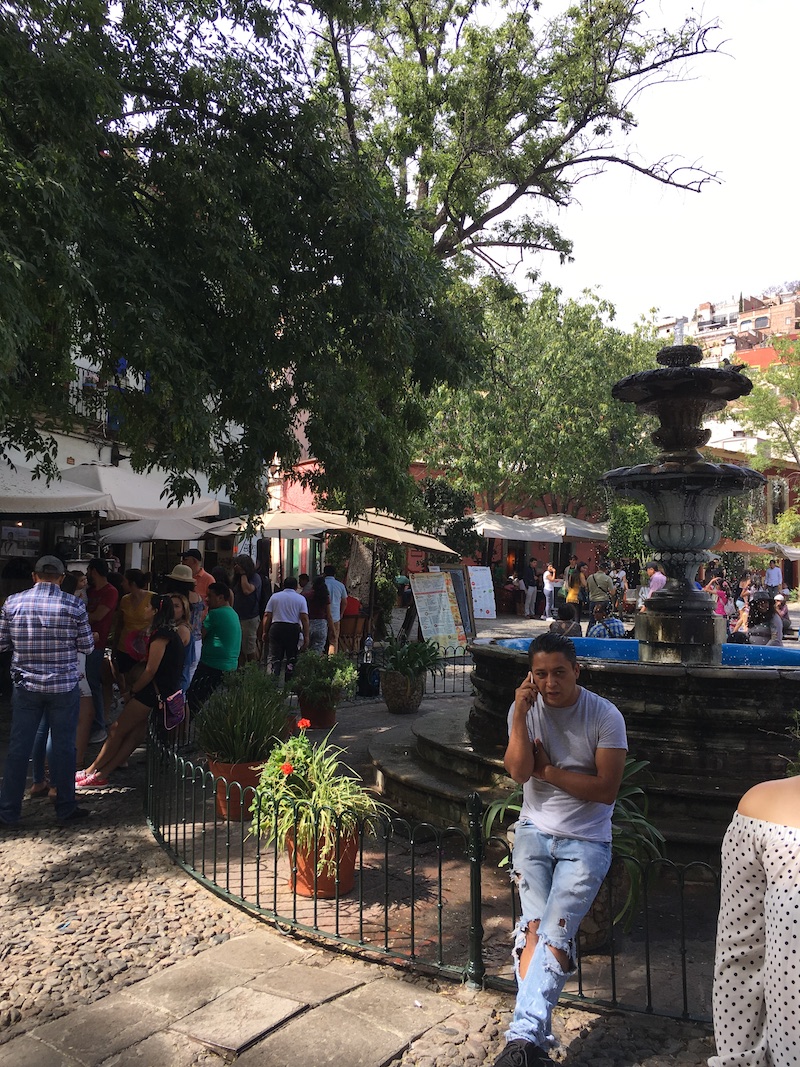 Living Abroad Sunday Plaza